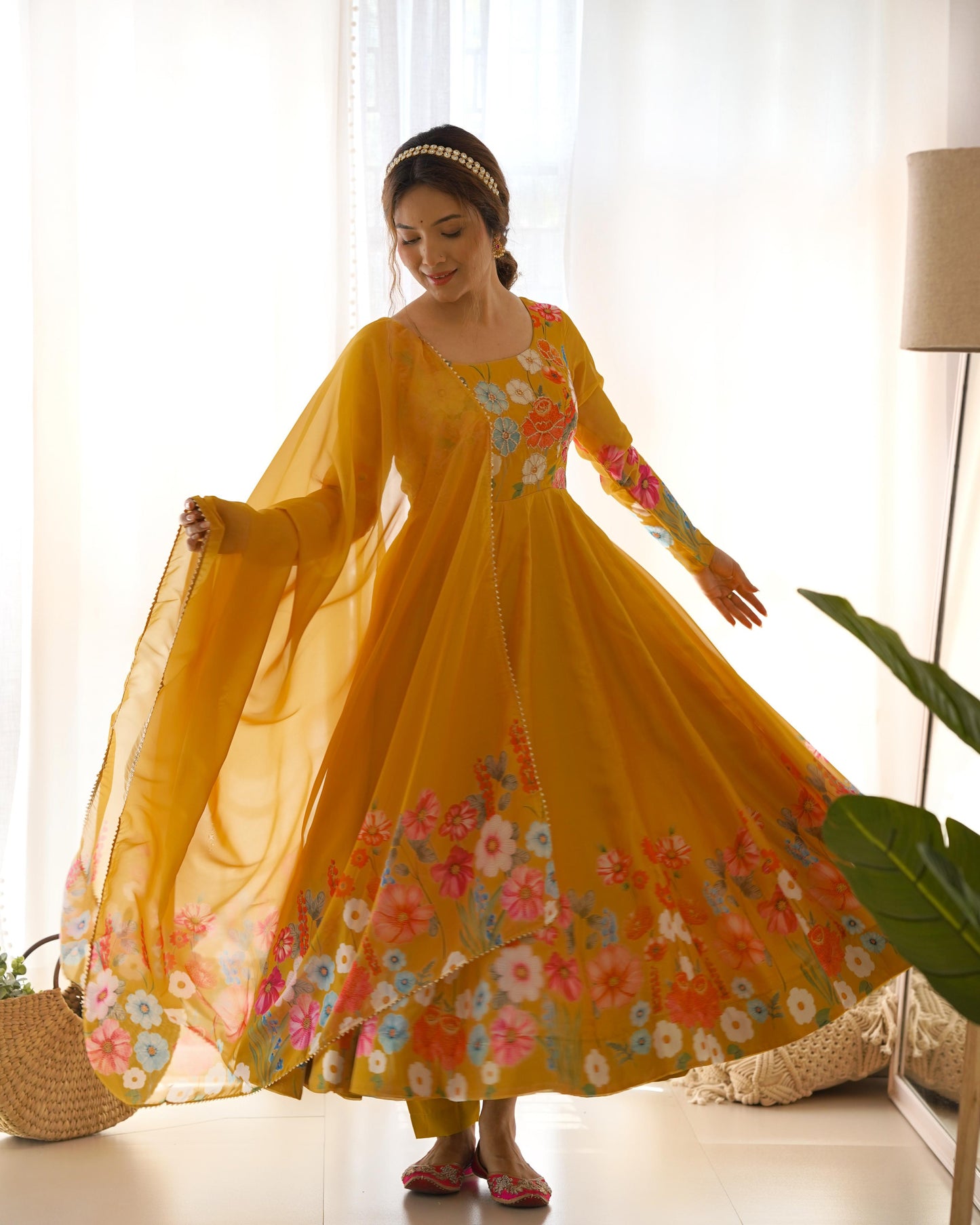 Solidcolour Soft Organza Floral Anarkali Suit